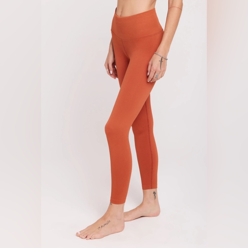 SPIRITUAL GANGSTER LOVE SCULPT 7/8 RIBBED LEGGINGS - DARK GINGER - Size M/L